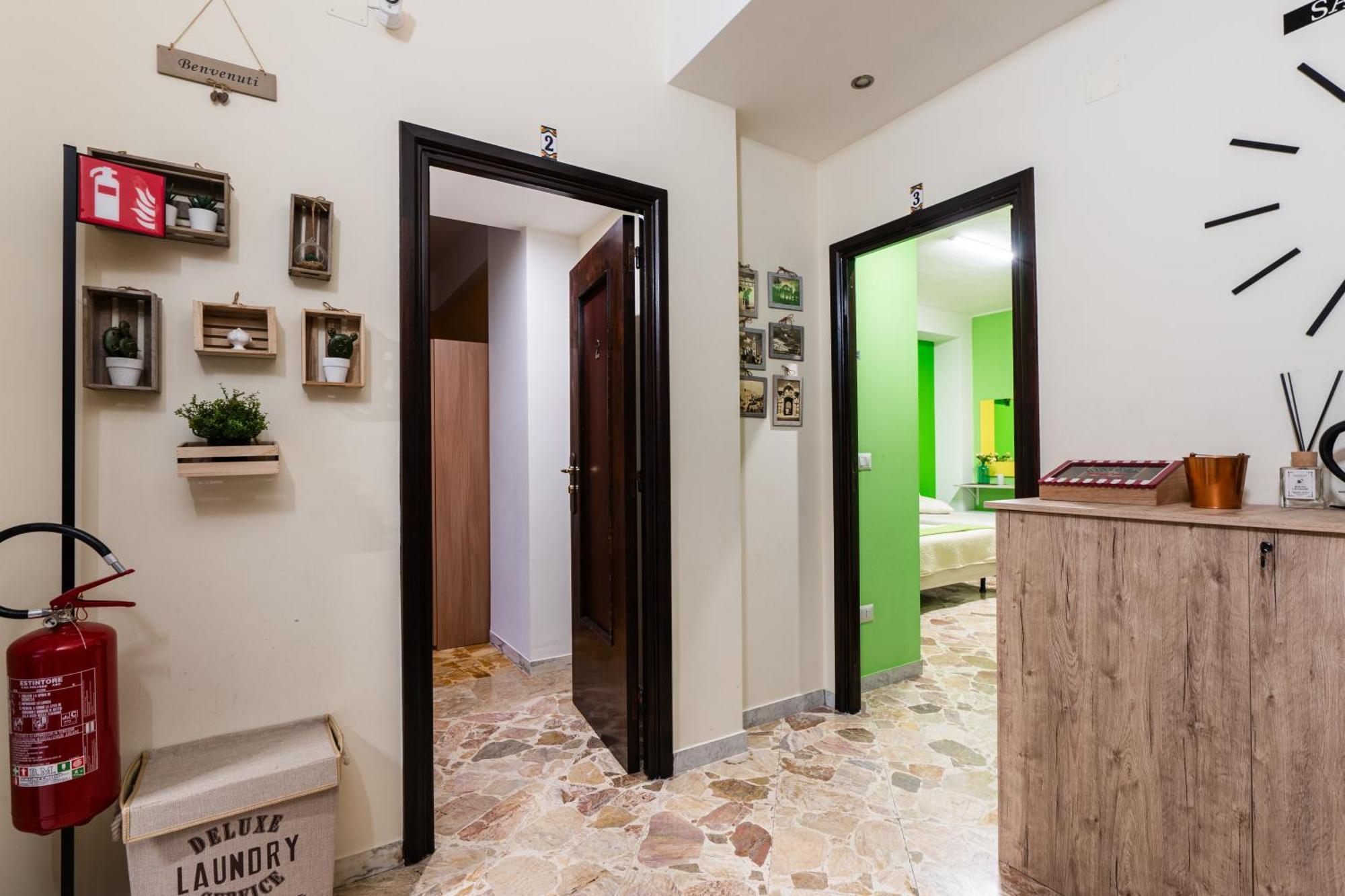 Santa Croce Rooms บาร์เลตตา ภายนอก รูปภาพ